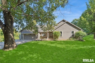 1650 468th Ave, Clinton, IA 52732