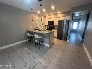 2210 W Michelle Dr, Phoenix, AZ 85023