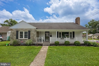 333 W Ferdinand St, Manheim, PA 17545