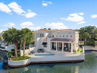 8062 Fountains Ln, Miramar Beach, FL 32550