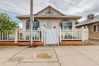 608 Coal Ave SE, Albuquerque, NM 87102