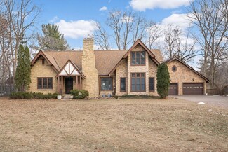 9701 14th Ave S, Bloomington, MN 55425
