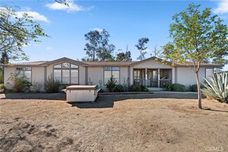 39876 San Ignacio Rd, Hemet, CA 92544