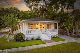 1711 Duke St, Beaufort, SC 29902
