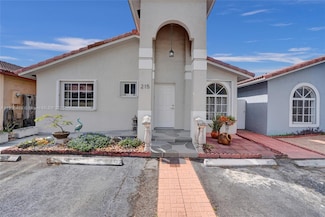 7001 W 35th Ave Unit 215, Hialeah, FL 33018
