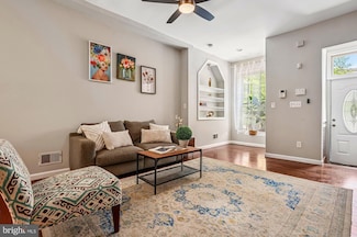 424 N Luzerne Ave, Baltimore, MD 21224