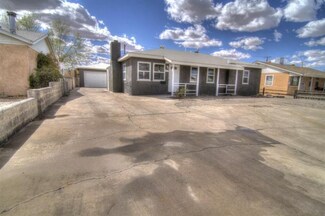 833 Hidalgo Cir NW, Albuquerque, NM 87105