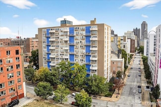 210 N 17th St Unit 901, Saint Louis, MO 63103