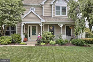 125 N Thistledown Dr, Palmyra, PA 17078