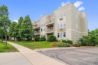 8206 Starr Grass Dr Unit 311, Madison, WI 53719