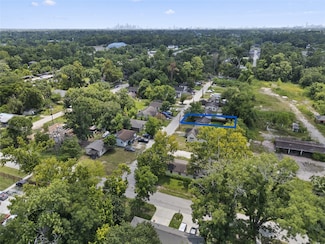 7335 Parkes St, Houston, TX 77088