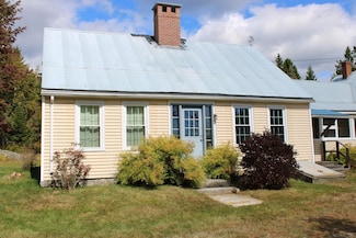 362 Seal Harbor Rd, Spruce Head, ME 04859