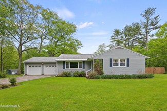 135 Church Ln, Richmond, MA 01254