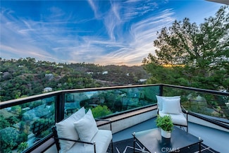 3651 Alta Mesa Dr, Studio City, CA 91604