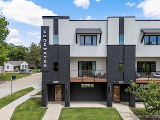 3741 Riverside Dr Unit 3741, Tulsa, OK 74105