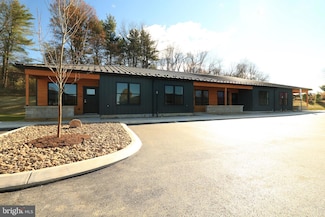 106 Elly Dr, Bellefonte, PA 16823