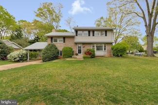 4200 Sandhurst Ct, Annandale, VA 22003