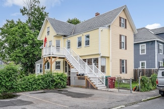 34 May St, Lowell, MA 01850