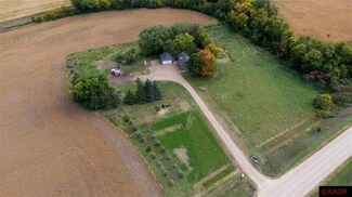 43261 315th Ave, St. Peter, MN 56082