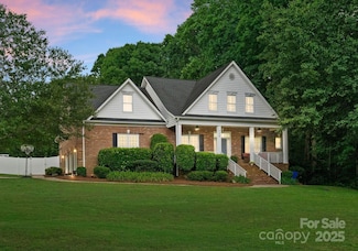 328 Whippoorwill Rd, Mooresville, NC 28117