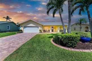 4508 Mangrove Point Rd, Bradenton, FL 34210