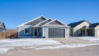 5805 Glock Ave, Gillette, WY 82718
