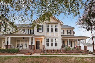 2020 Gable Way Ln, Matthews, NC 28104