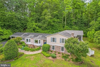 29542 Carol Ln, Mechanicsville, MD 20659