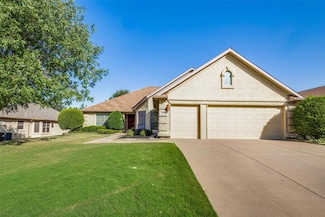 10904 Sandstone Dr, Denton, TX 76207