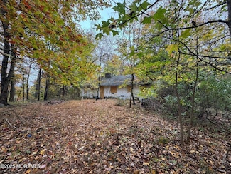 316A Sweetmans Ln, Millstone Township, NJ 08535