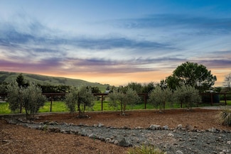 22093 Bonness Rd, Sonoma, CA 95476