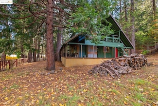 26443 Snow Bowl Rd S, Long Barn, CA 95335