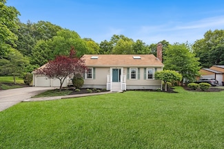 19 K St, East Weymouth, MA 02189