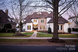 7924 Pemswood St, Charlotte, NC 28277
