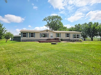 46226 228th St, Rutland, SD 57057