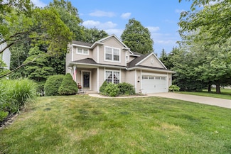 13365 Patchin Dr, Nunica, MI 49448