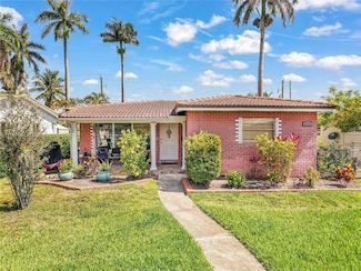 232 SE 6th St, Dania, FL 33004