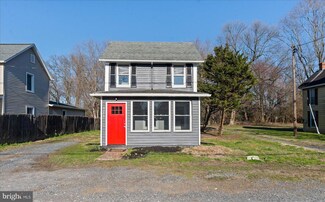 6121 Tolchester Rd, Rock Hall, MD 21661