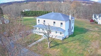 38 Gregory Rd, Johnson, NY 10933