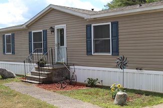 3 Violet Ct, Rochester, NH 03867