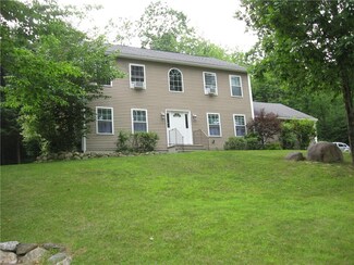 20 Buck Ln, Turner, ME 04282