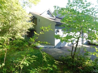 1222 James St, Syracuse, NY 13203