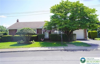 871 2nd St, Whitehall, PA 18052