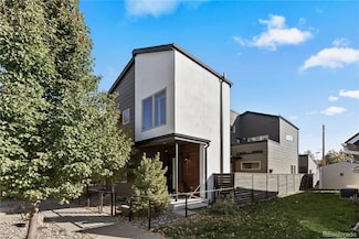 5654 S Sycamore St, Littleton, CO 80120