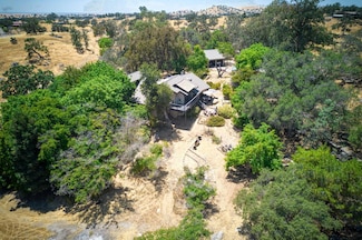 40687 Millstream Ln, Madera, CA 93636