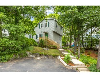 5 Ledge St, Melrose, MA 02176