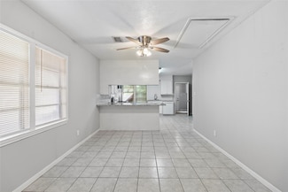 12109 22nd St, Santa Fe, TX 77510