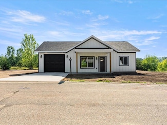31468 Isabelle Dr, Pequot Lakes, MN 56472