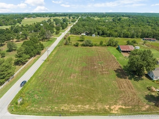 1 E 121st St S, Coweta, OK 74429