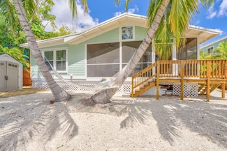 1590 Gardenia Ln, Big Pine Key, FL 33043